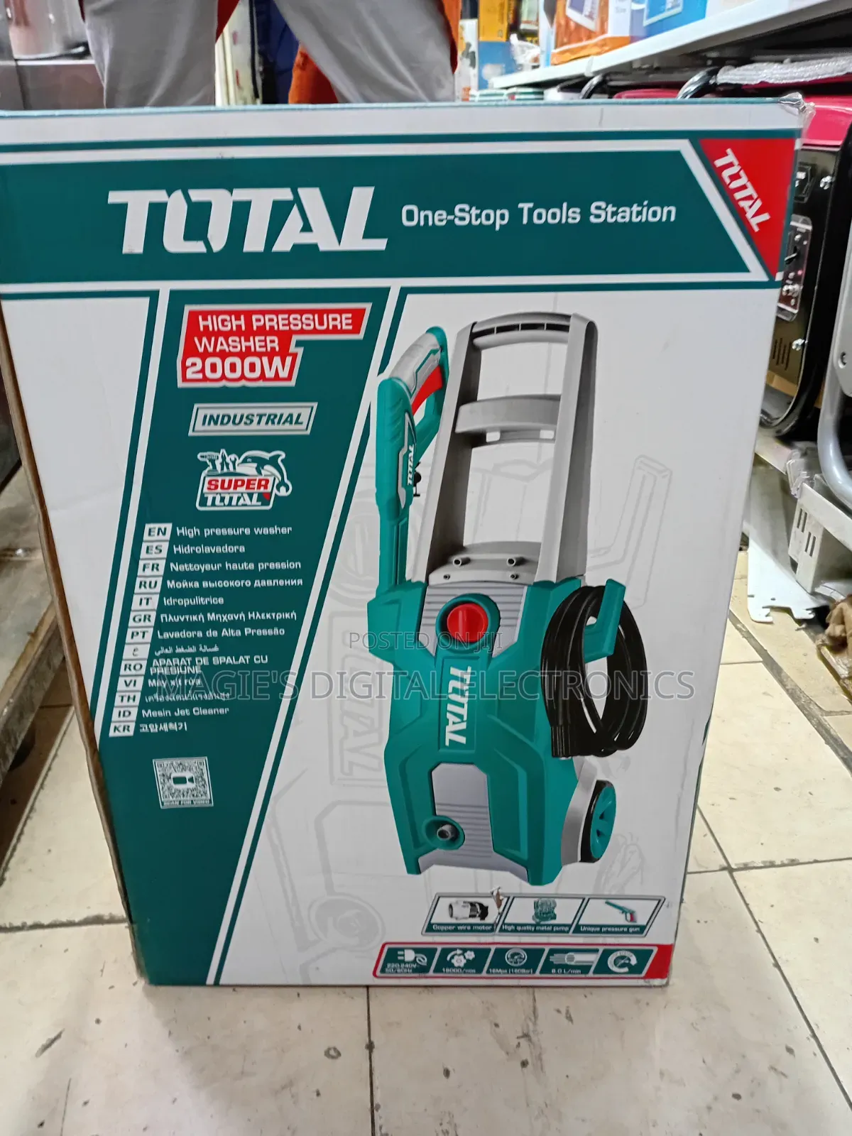 Top Resilient 2000w Total Pressure Washer