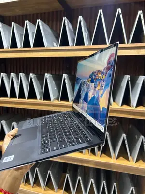 Laptop Dell XPS 13 7390 16GB Intel Core i7 SSD 512GB