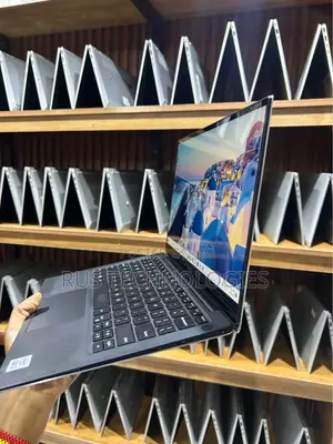 Laptop Dell XPS 13 7390 16GB Intel Core i7 SSD 512GB