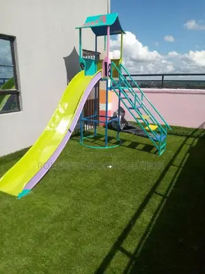 Safe for Kids Grass Carpet
