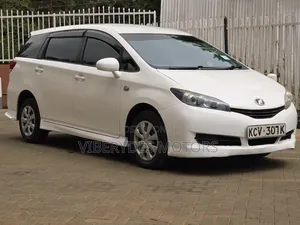 Toyota Wish 2012 White