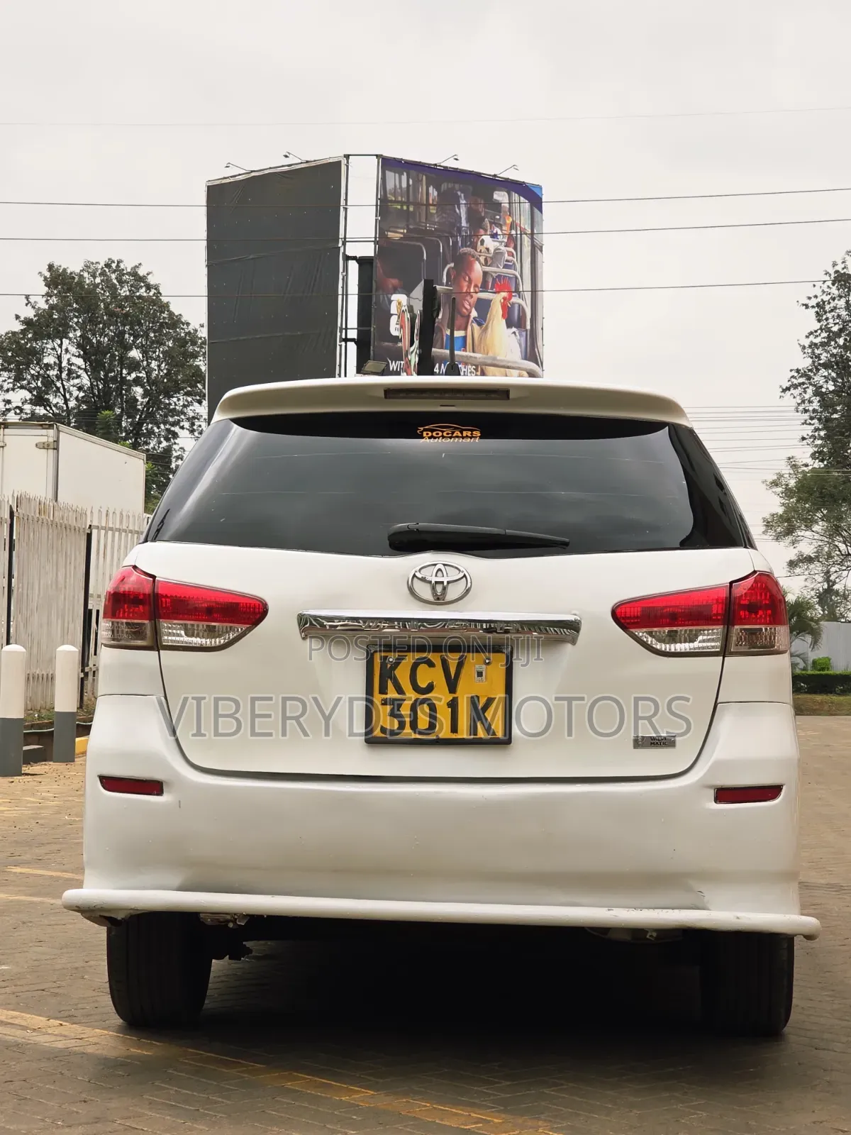 Toyota Wish 2012 White