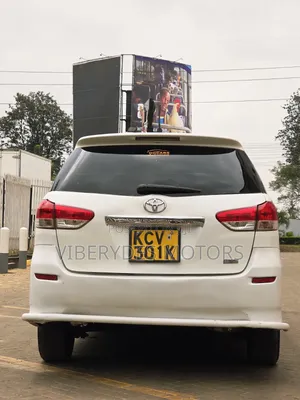 Toyota Wish 2012 White