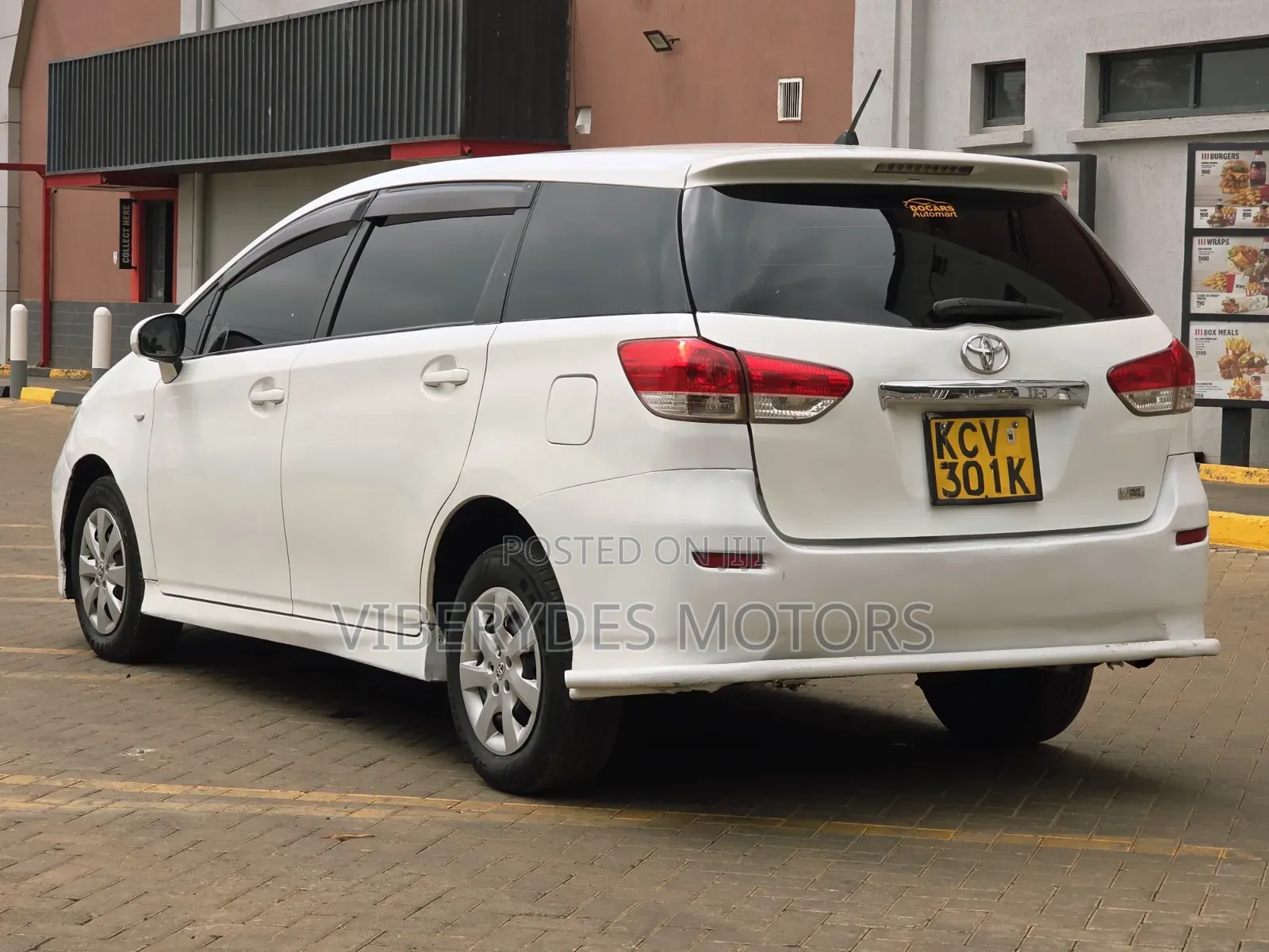 Toyota Wish 2012 White