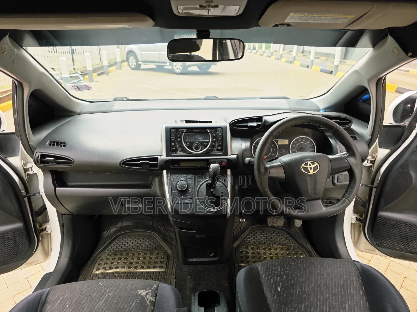 Toyota Wish 2012 White