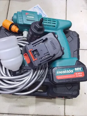 Well Performing and Professional Meakida Car Washer