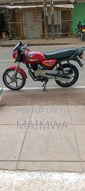 Bajaj Boxer 2019 Red