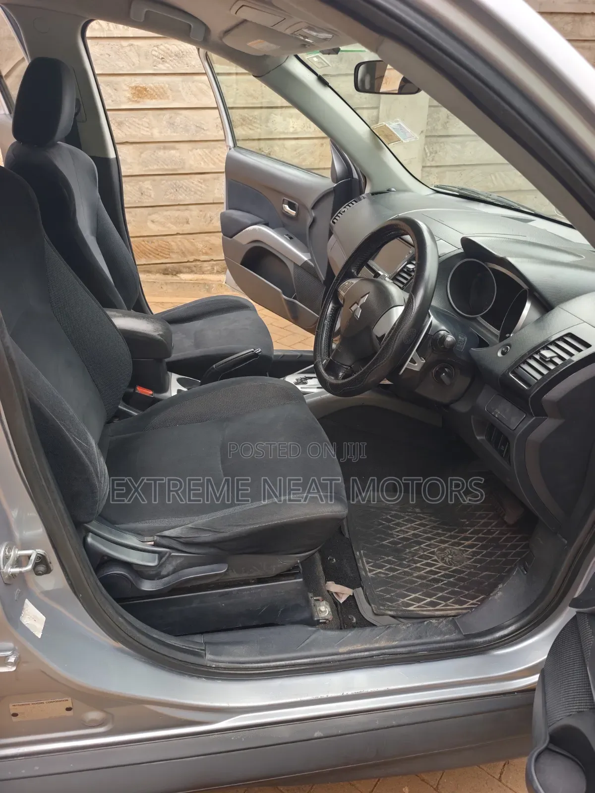 Mitsubishi Outlander 2009 Silver