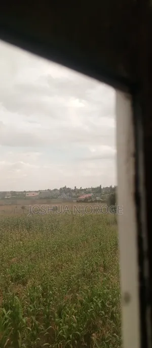 Plot 40x70 in Kamulu in a Very Developed Neighborhood