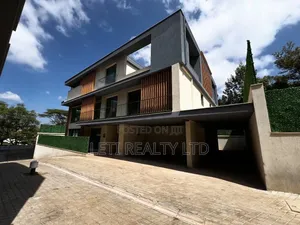 5bdrm Townhouse/Terrace in Muthangari for sale