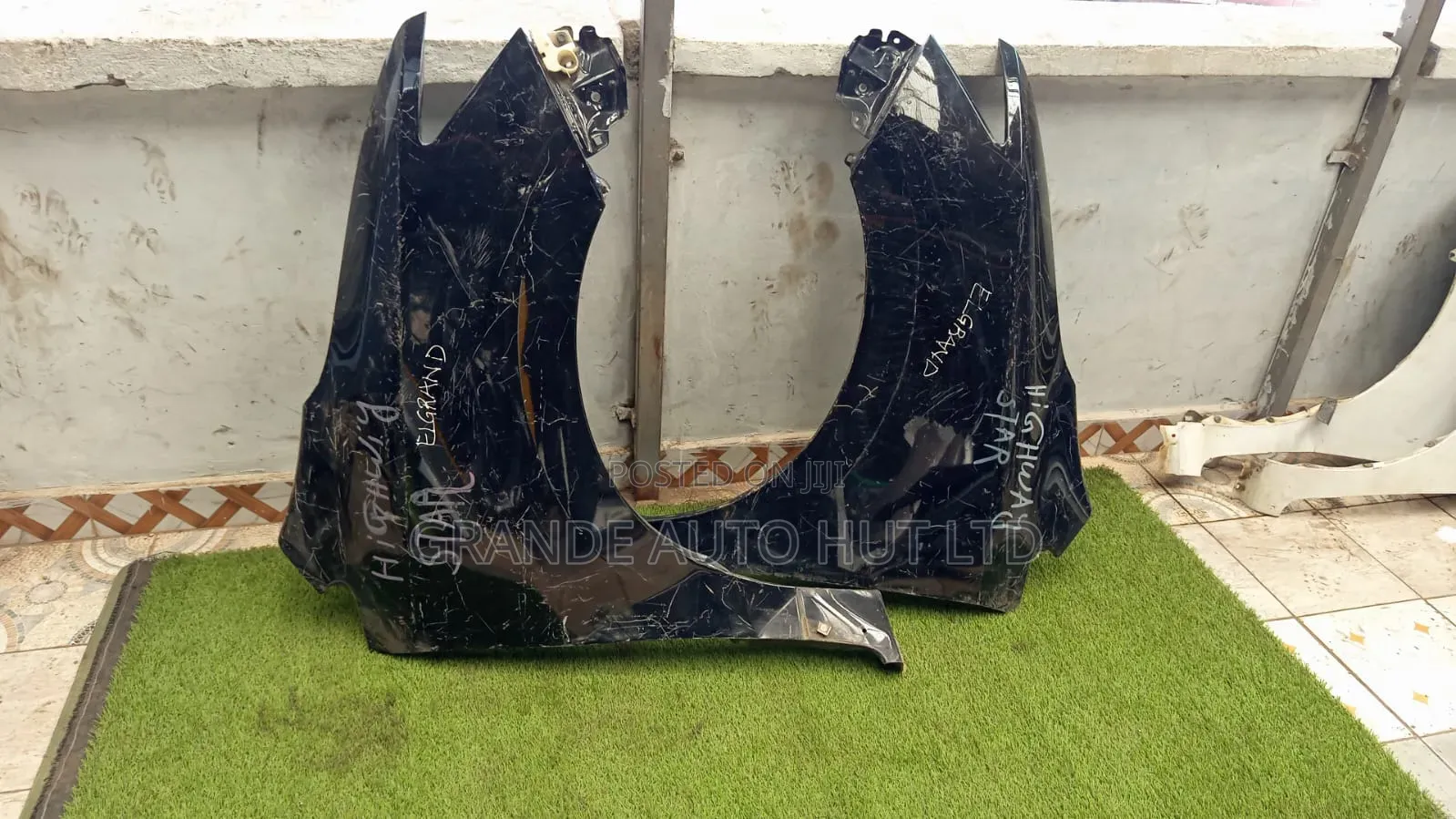 Serena C26 Fender/Wing