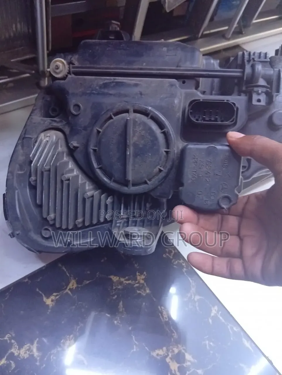Mercedes Headlight
