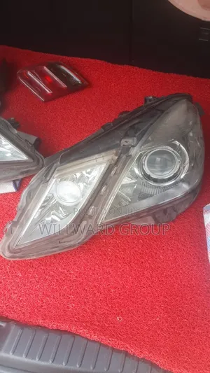 Mercedes Headlight
