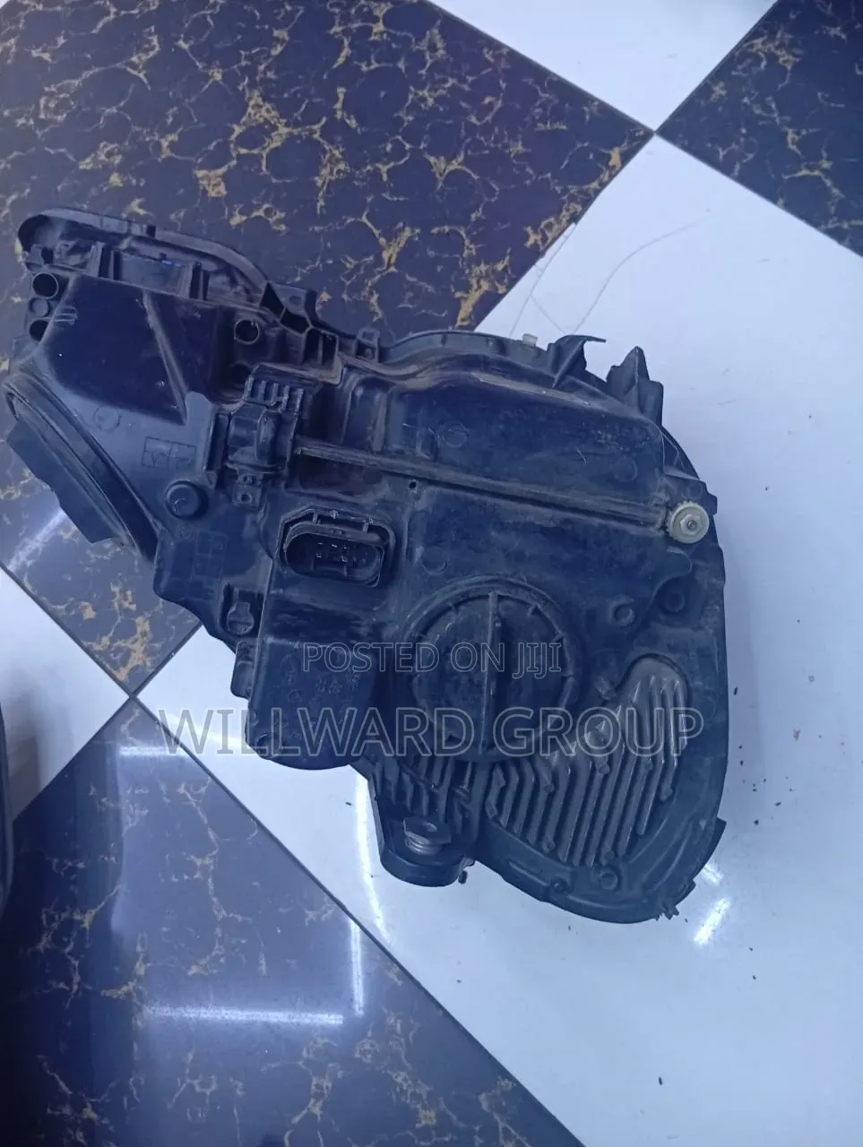 Mercedes Headlight