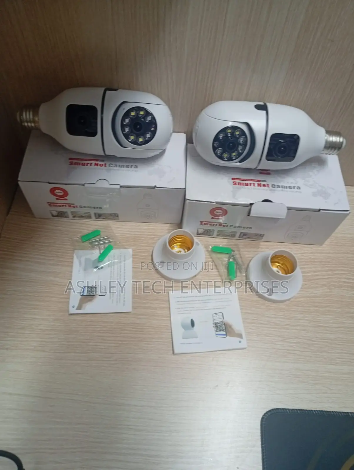 New PTZ Dual Lens Bulb Camera With Ai Motion Tracking