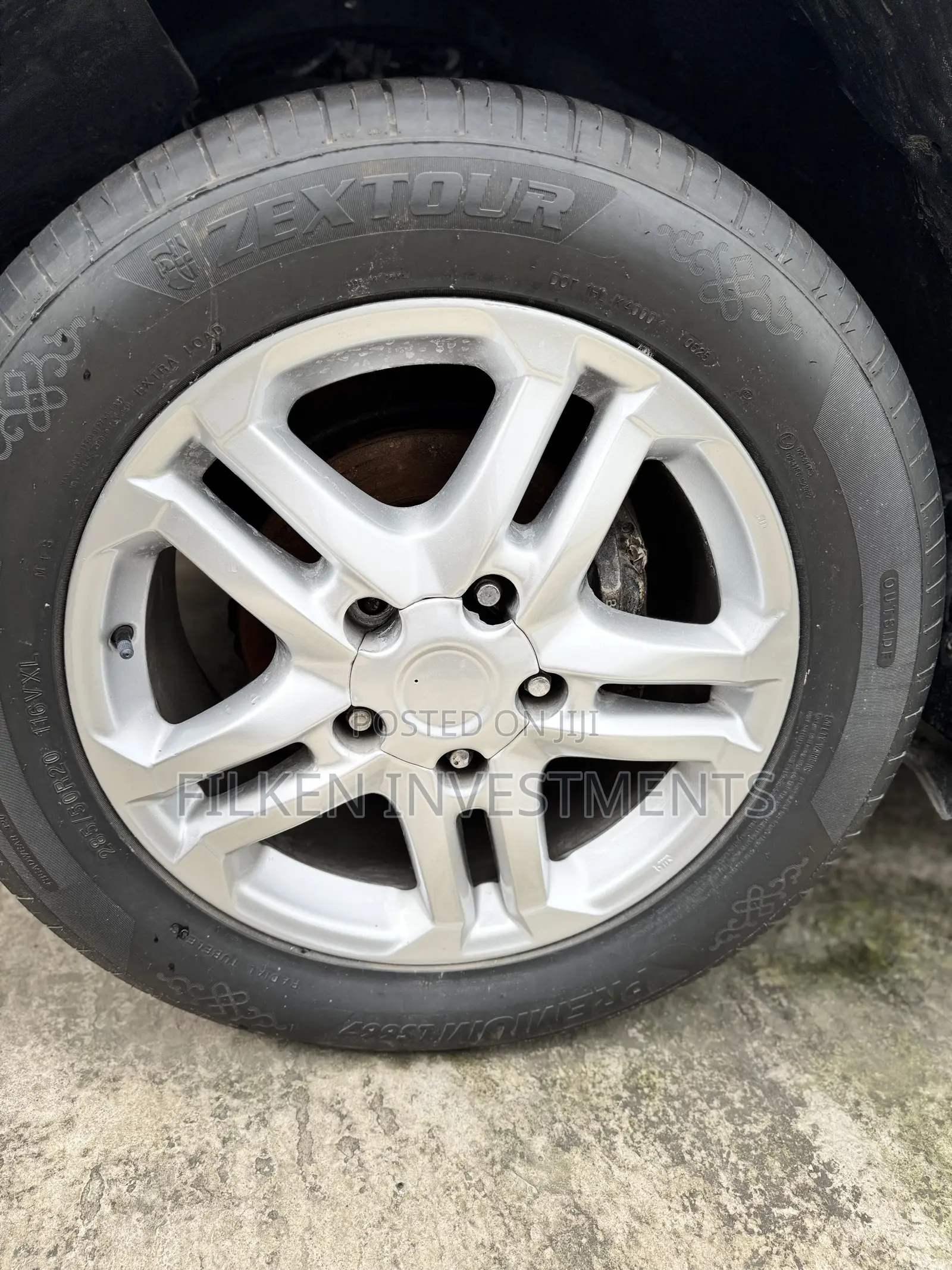 Toyota Land Cruiser 2014 Gray
