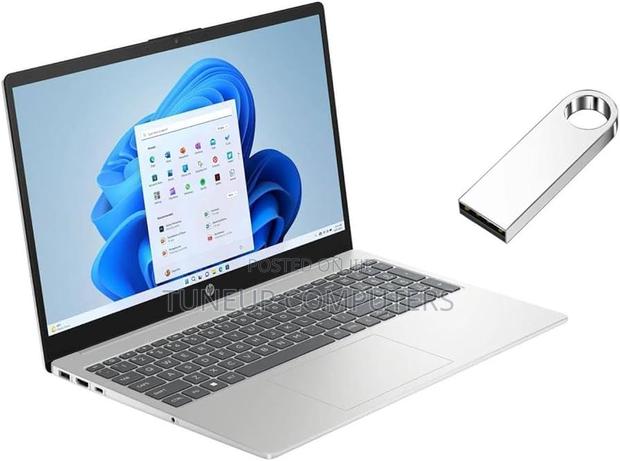 New Laptop HP 8GB Intel Core 5 SSD 512GB