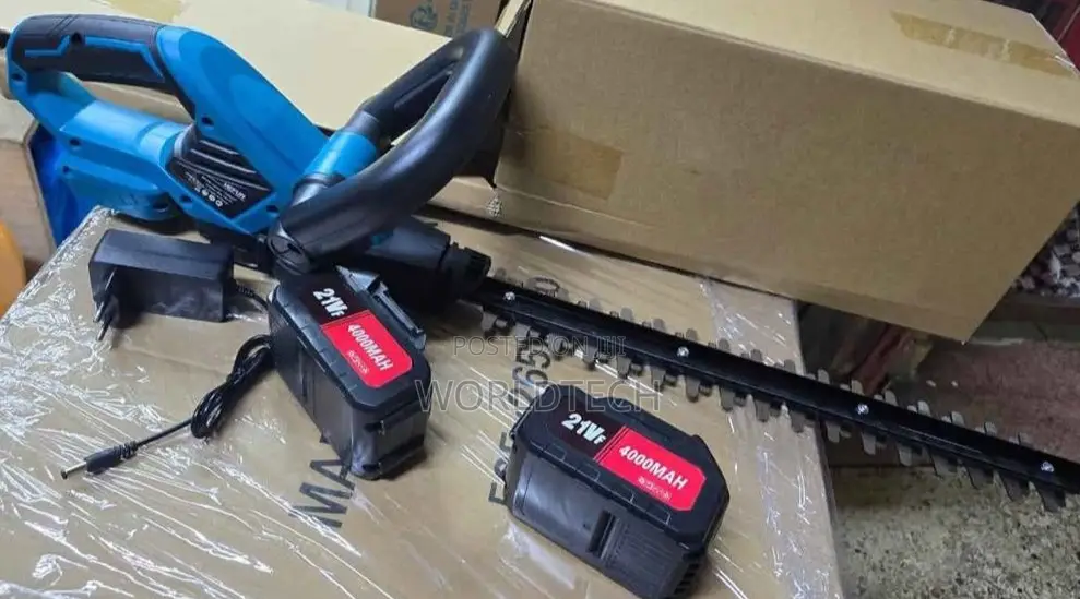 Cordless Hedge Trimmer