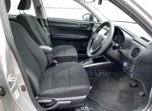 Toyota Corolla Fielder 1.5 Hybrid FWD 2021 Silver