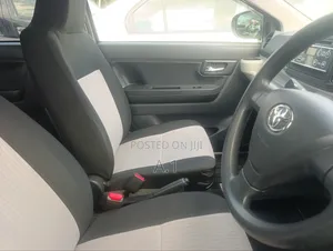Toyota Pixis Epoch 2019 Silver