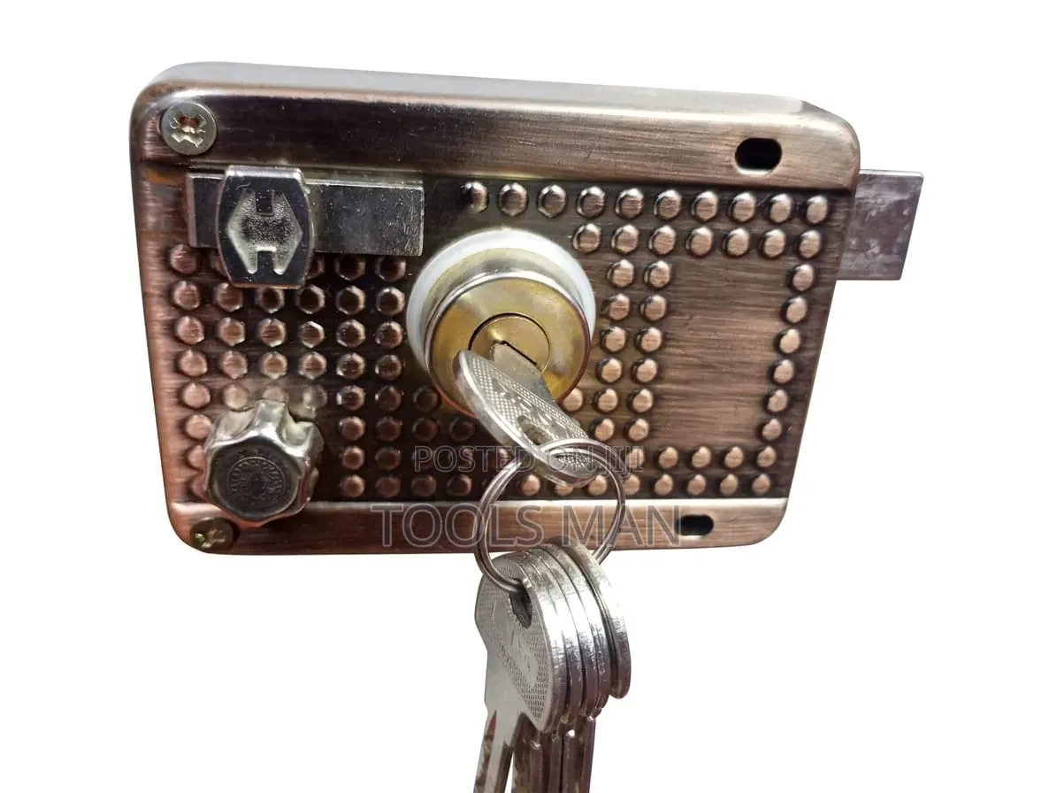 Heavy Duty Rim Door Lock With High Security Dimple Keys.