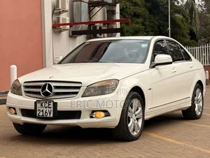 Mercedes-Benz C200 2008 White