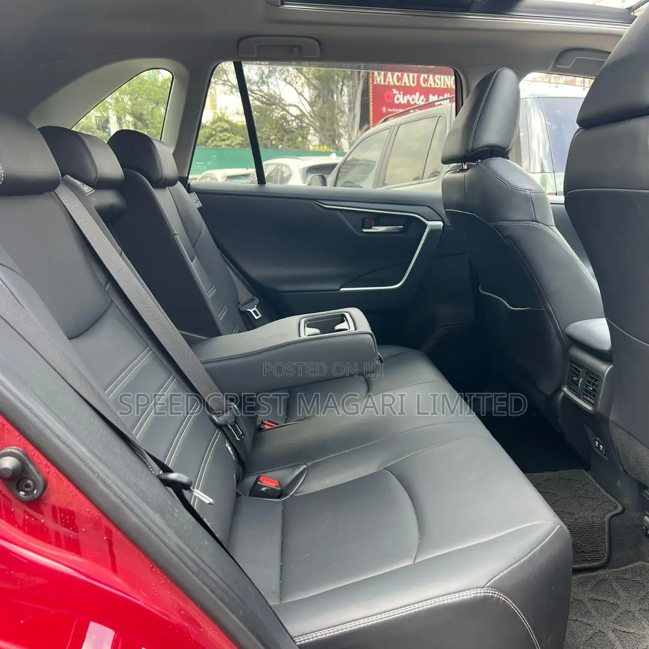 Toyota RAV4 2019 Red