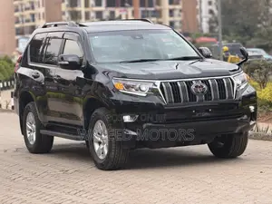 Toyota Land Cruiser Prado 2.8 2021 Black