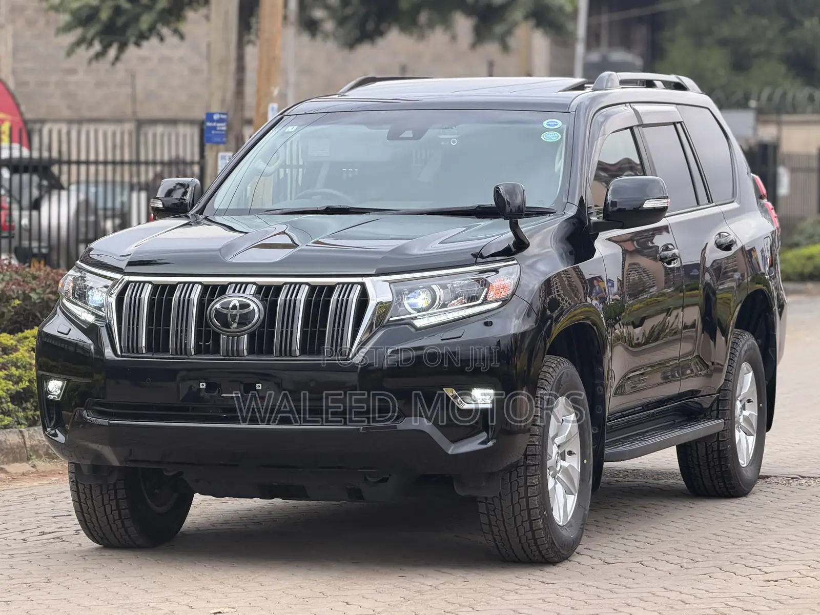 Toyota Land Cruiser Prado 2.8 2021 Black