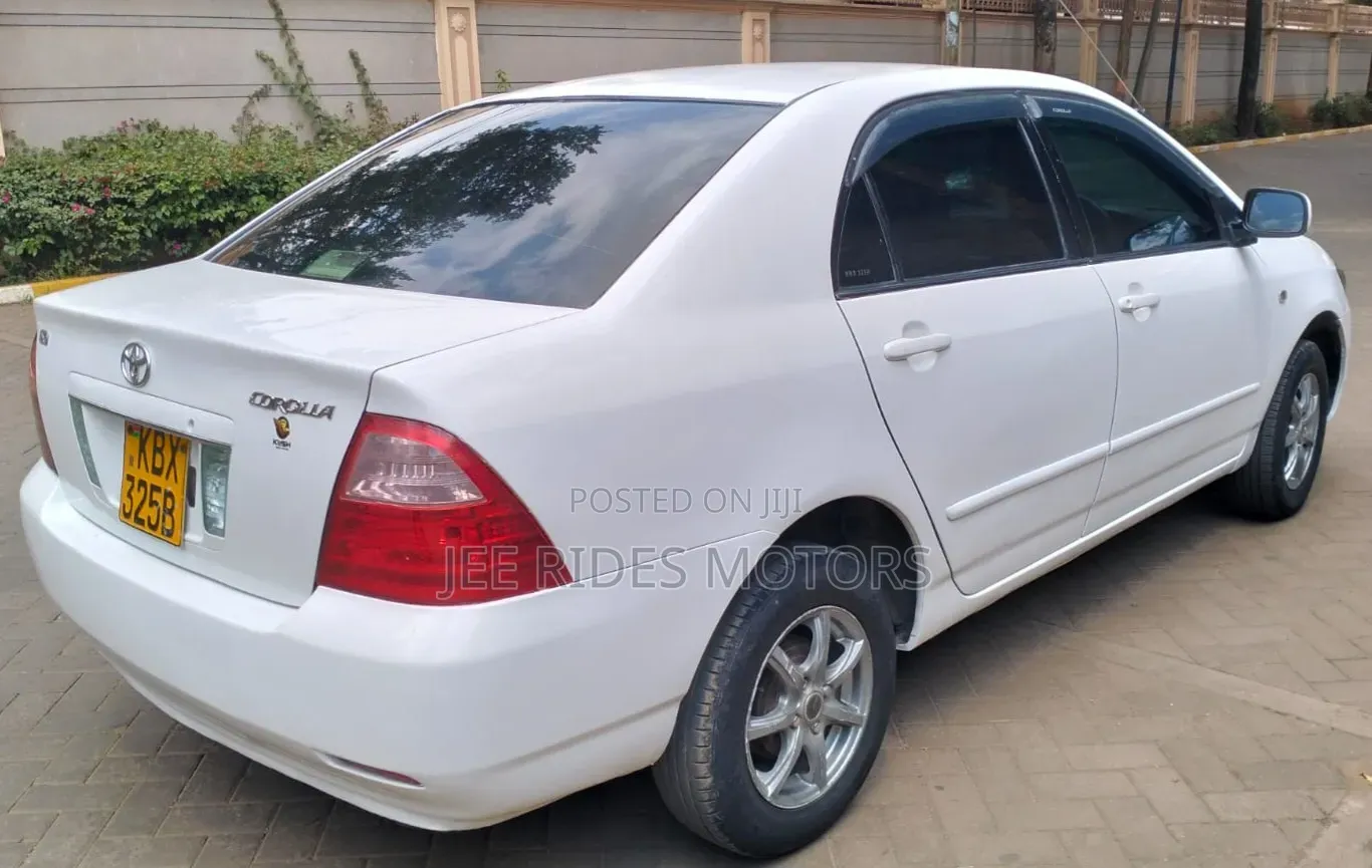 Toyota Corolla 2006 White