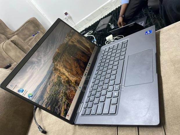 Laptop Dell Latitude 7420 32GB Intel Core i7 SSD 256GB - thumbnail 4