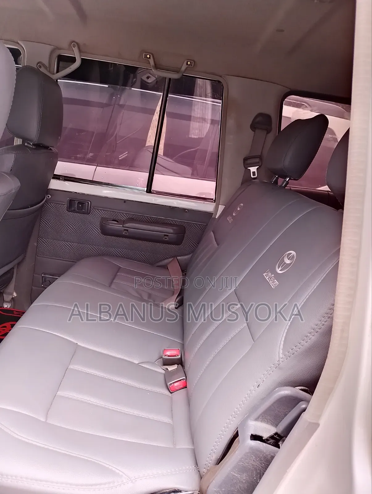 Toyota Land Cruiser 2012 White