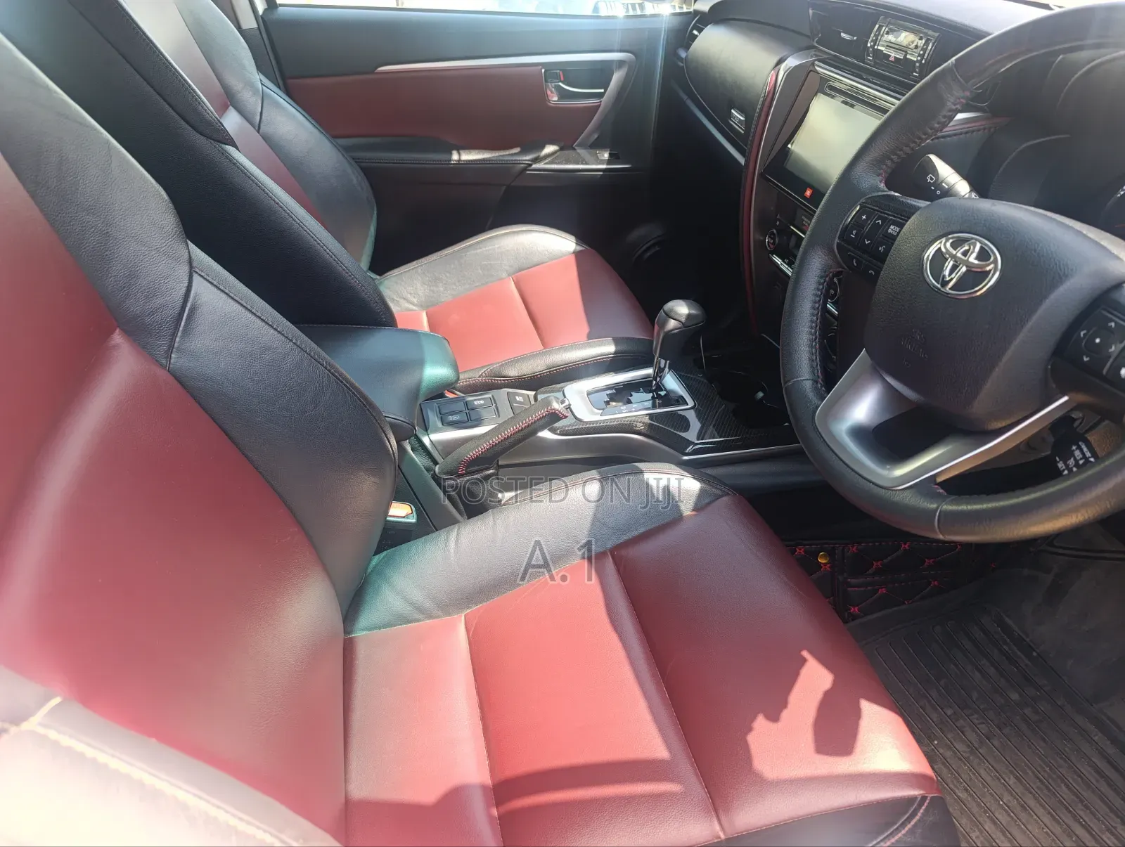 Toyota Fortuner 2019 White