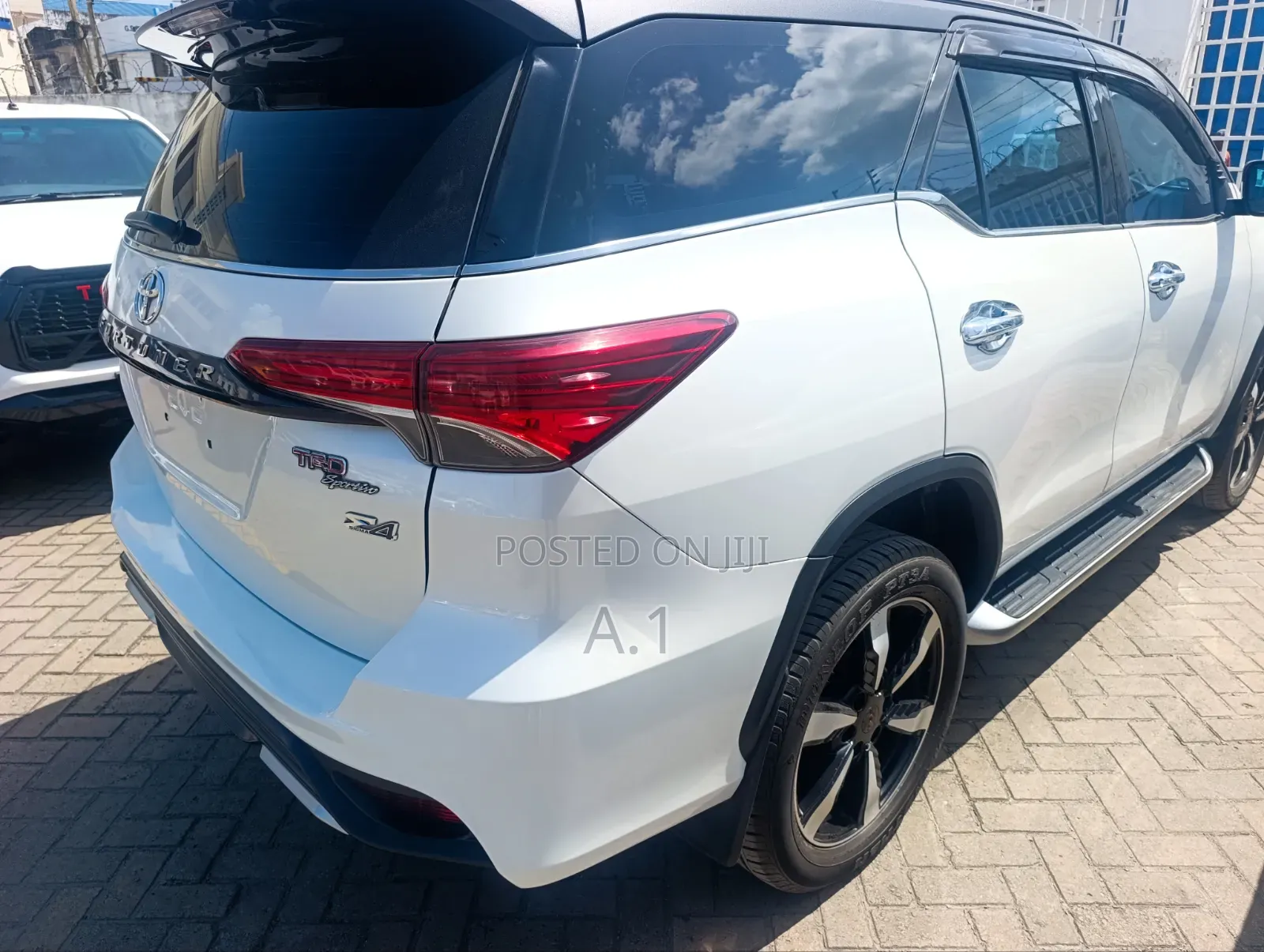 Toyota Fortuner 2019 White