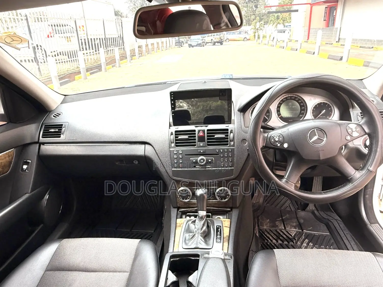 Mercedes-Benz C200 2008 White