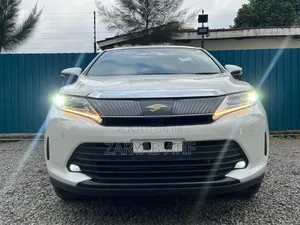 Toyota Harrier 2020 White