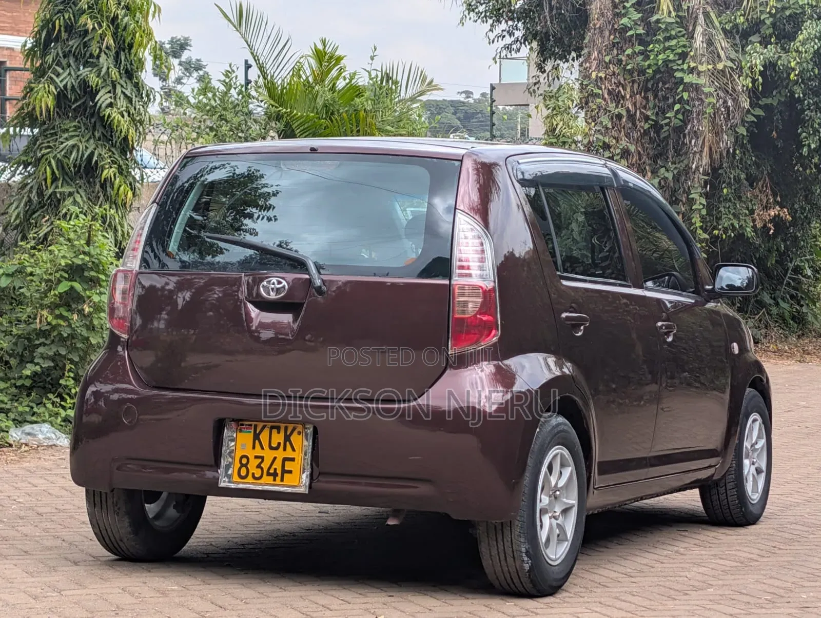Toyota Passo 2009 Brown