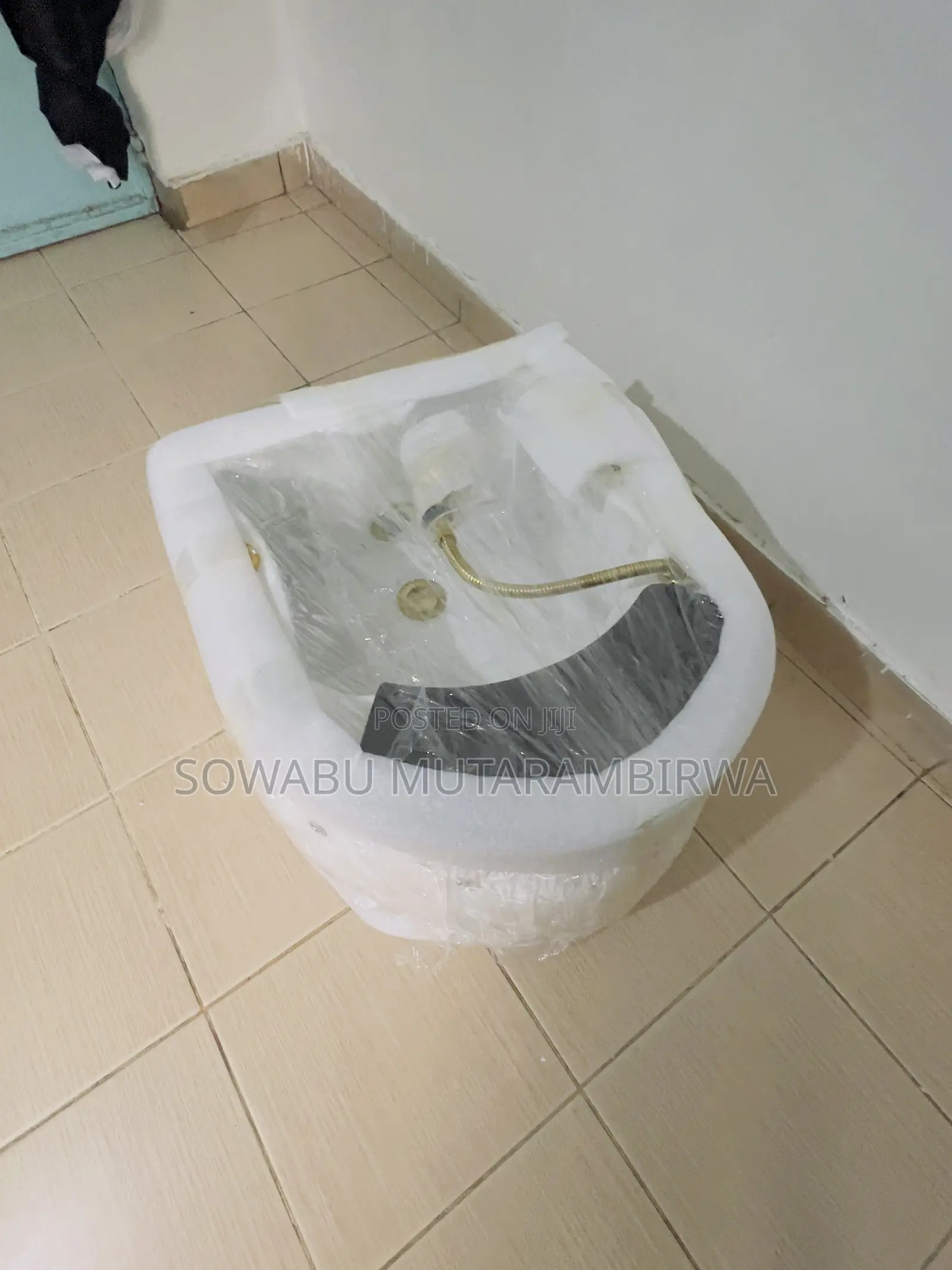 Ceramic Spa Foot Bath (Pedicure Sink)