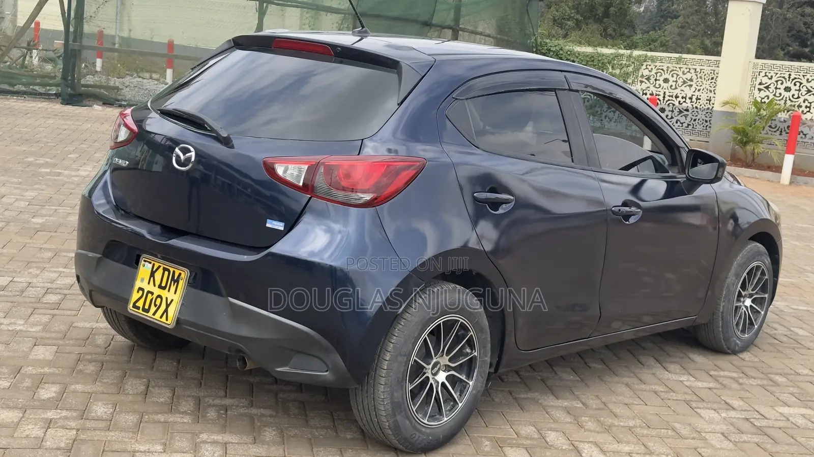 Mazda Demio 2016 Blue