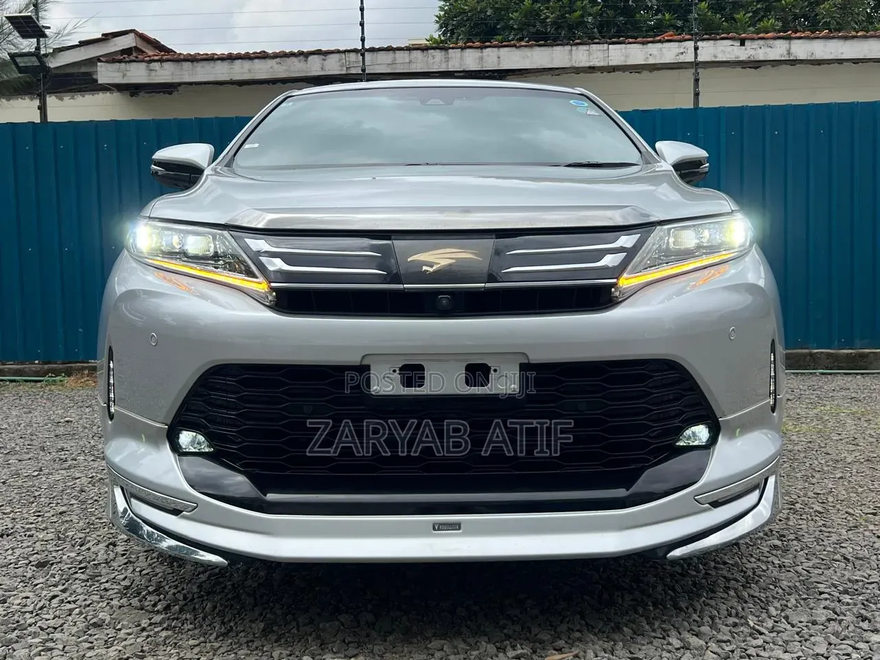 Toyota Harrier 2020 Silver