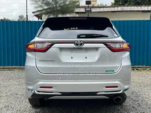 Toyota Harrier 2020 Silver