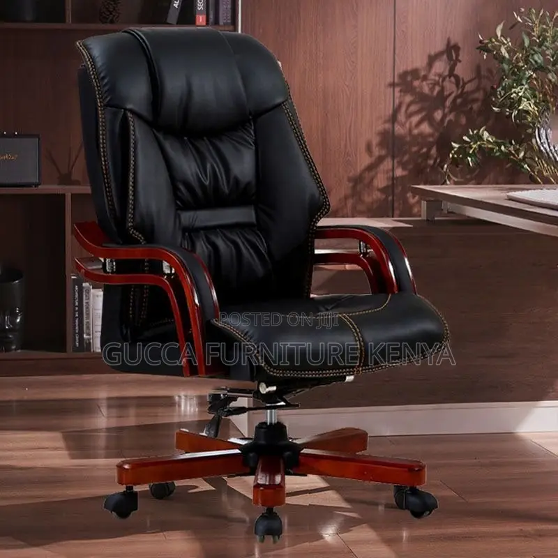 Modern Executive Chair With Wood Armrest