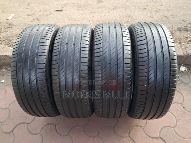 205/60r16 Michelin - thumbnail 2