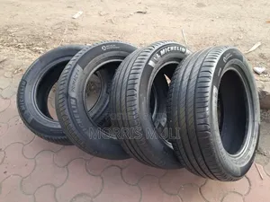 205/60r16 Michelin
