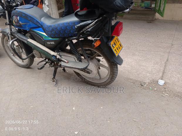 Honda CB 2019 Blue - thumbnail 2