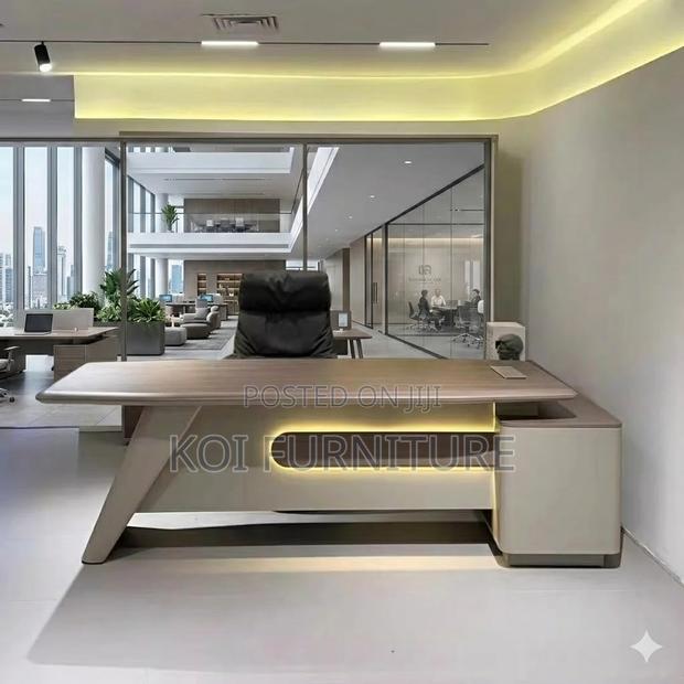Office Desk; 1.8 Meters Advanced Executive Office Desk - thumbnail 2