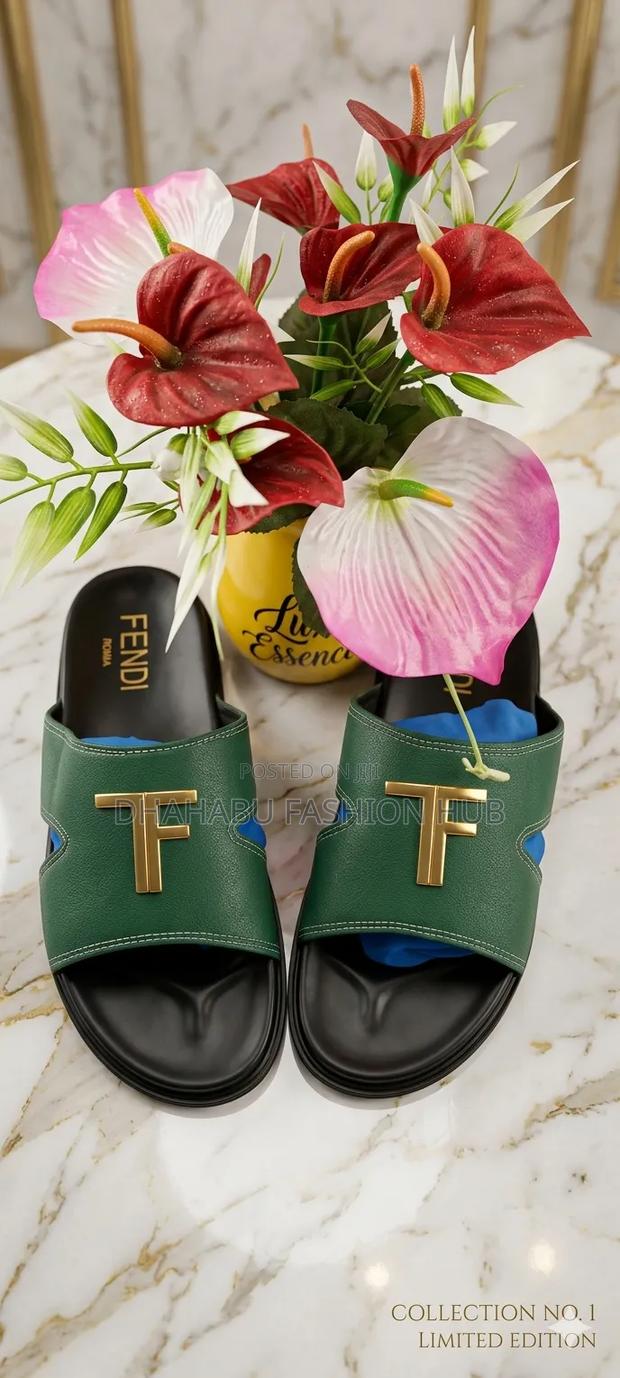 Premium Flat Shoes - thumbnail 3