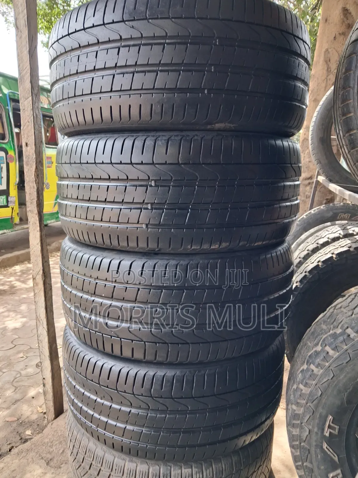 285/35r22 Pirelli