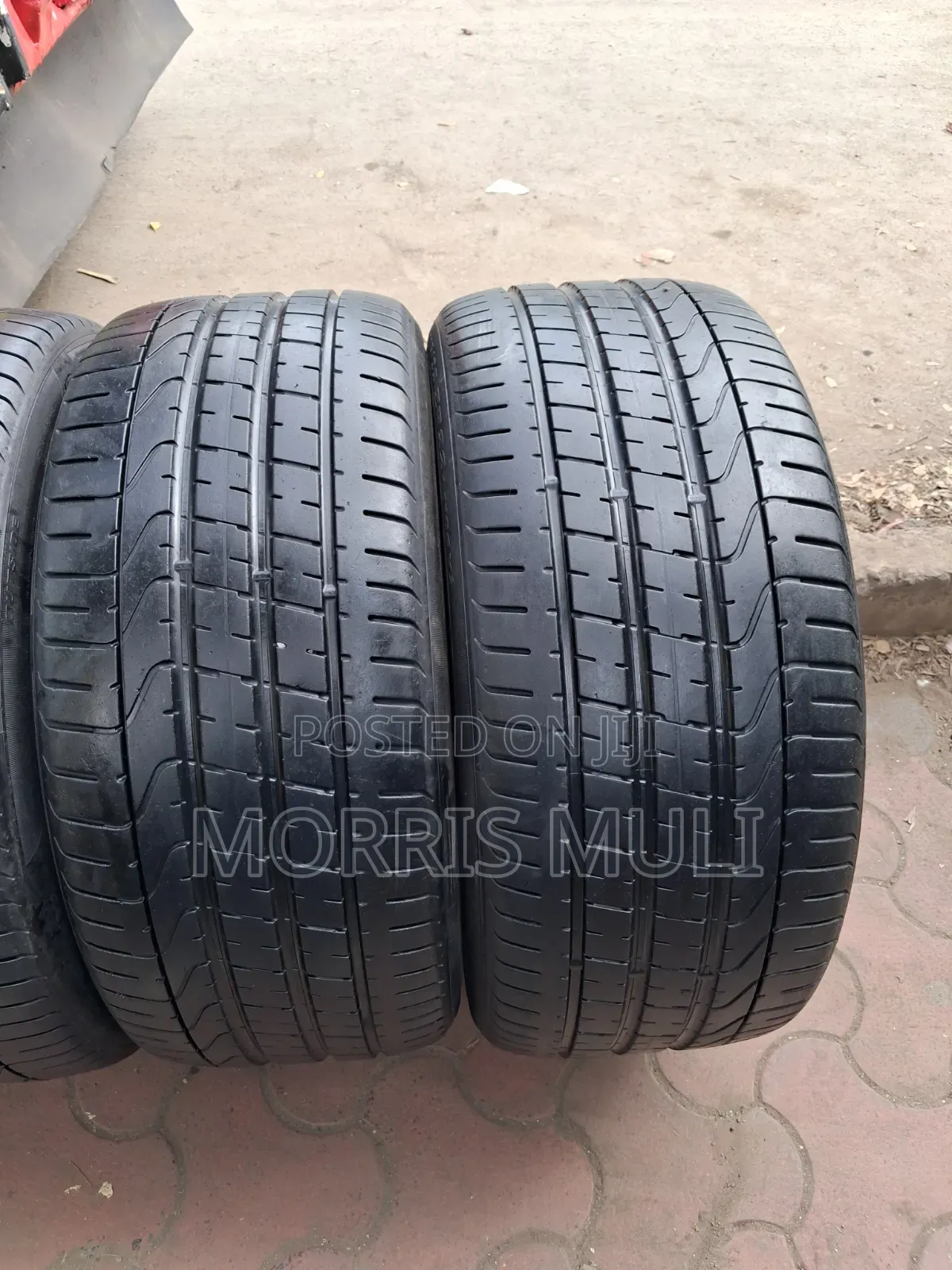 285/35r22 Pirelli