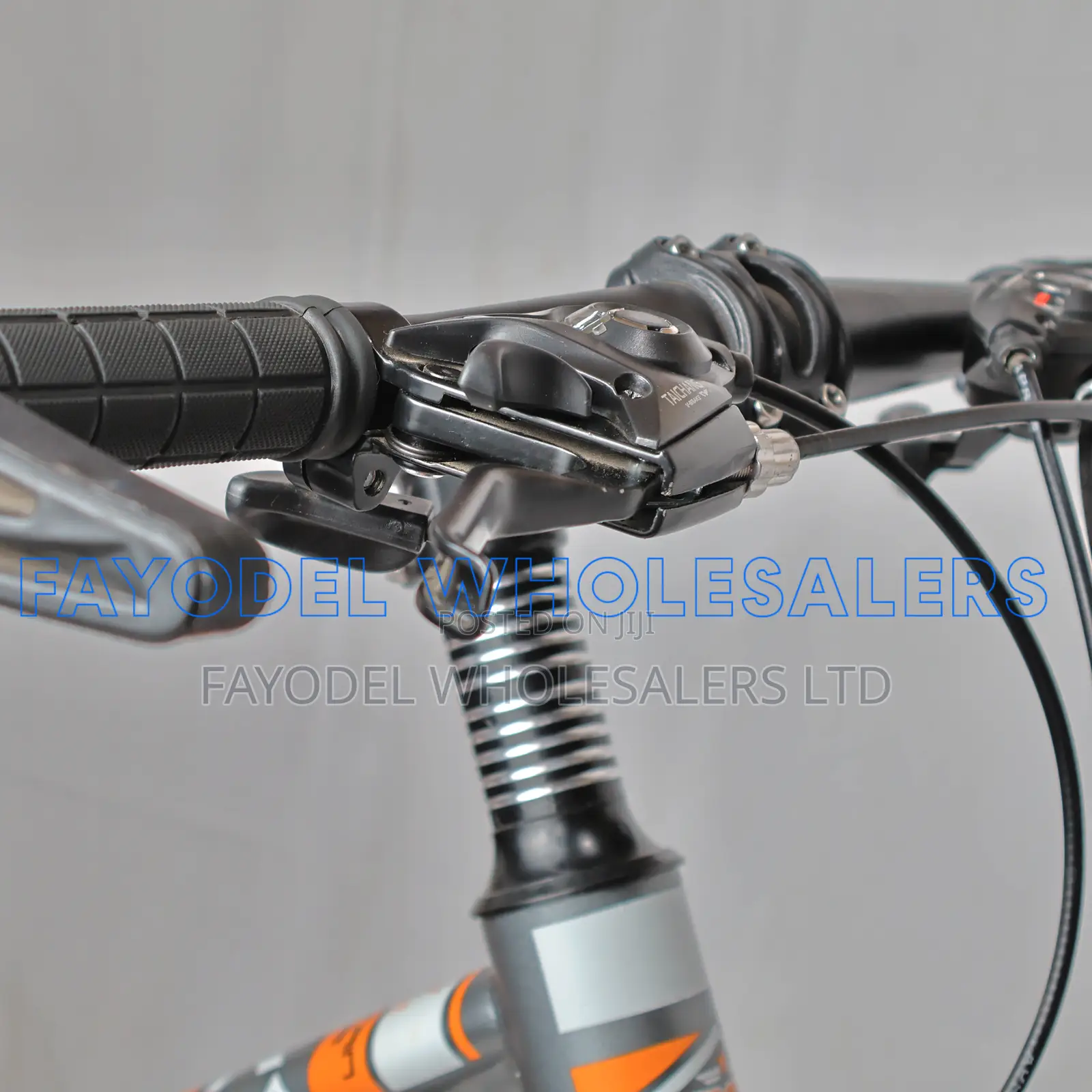 Hi-Roadsix Junior MTB Bicycle